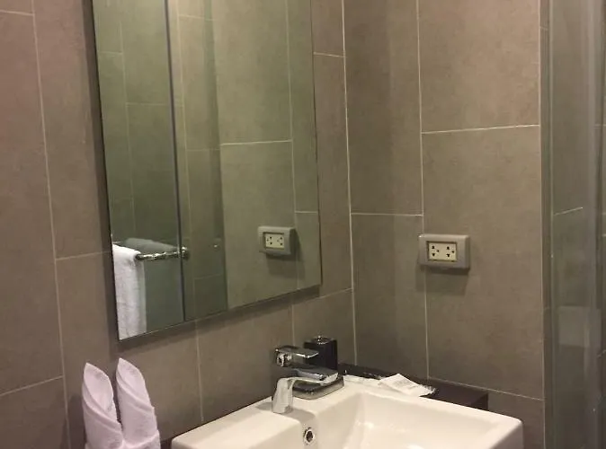 Ariva C Ekkamai Aparthotel