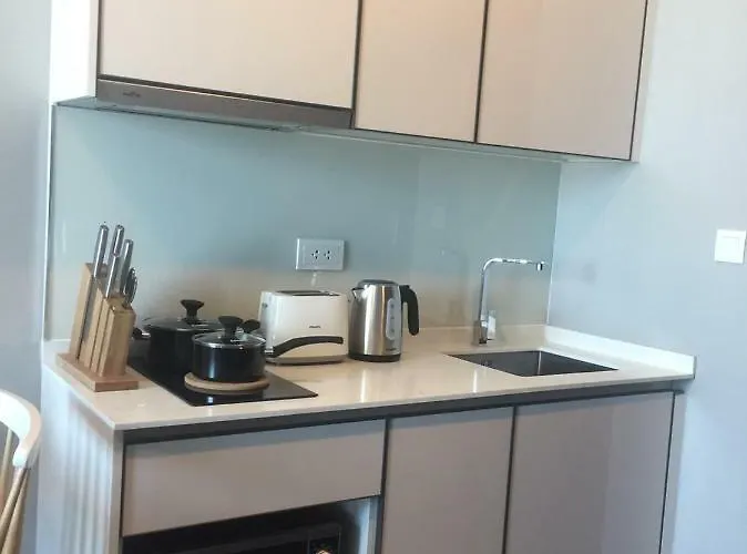 Ariva C Ekkamai * Bangkok